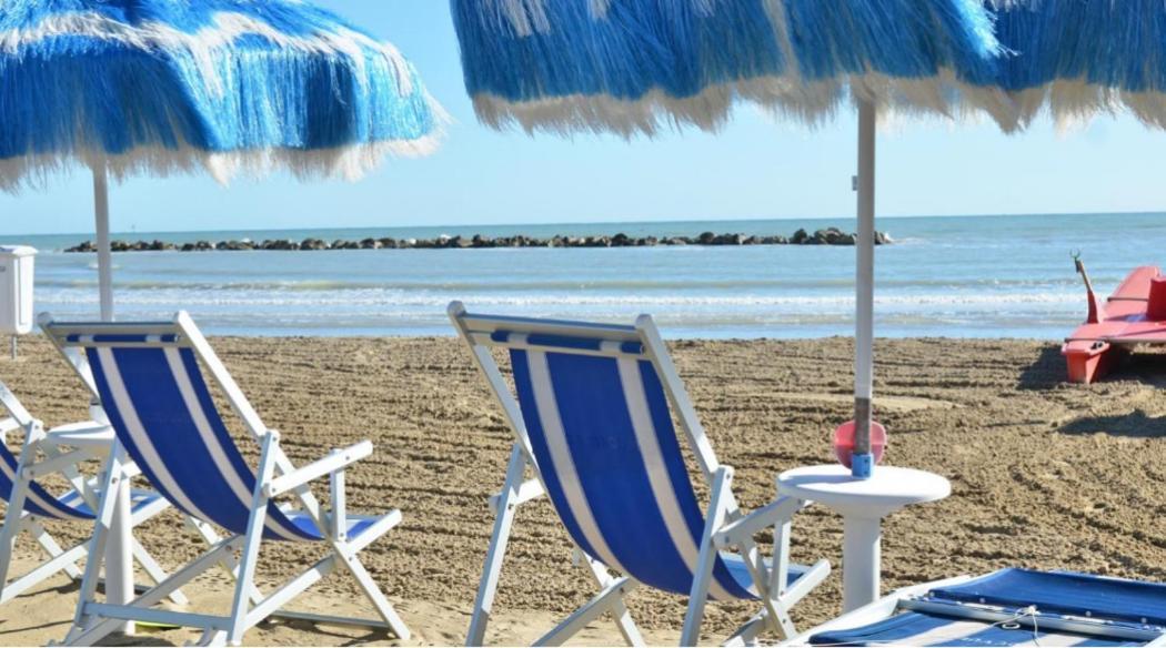 Hotel Excelsior Montesilvano Marina エクステリア 写真