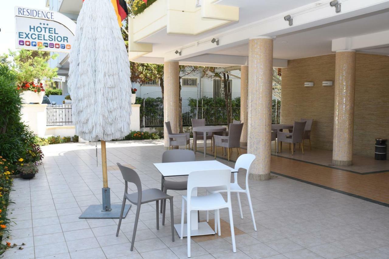 Hotel Excelsior Montesilvano Marina エクステリア 写真